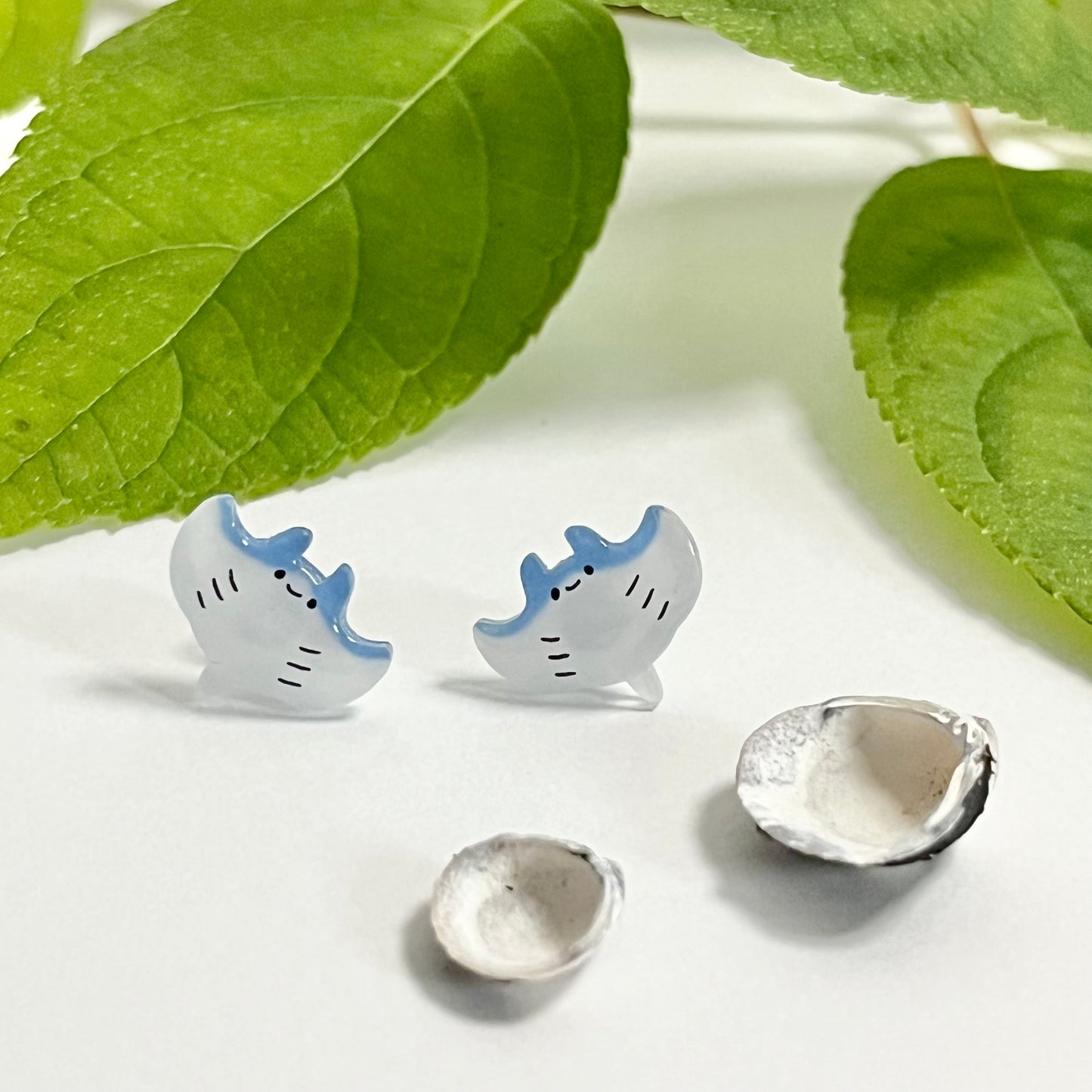 Manta Stud Earrings